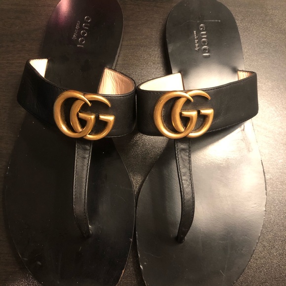 Gucci Black GG Marmont Sandals - Picture 2 of 4